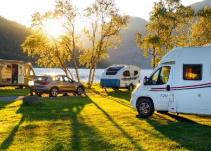 Pour 7 Avec Terrasse Et Cuisine Equipee - Api-1-52-737 Camping Esparron-de-Verdon